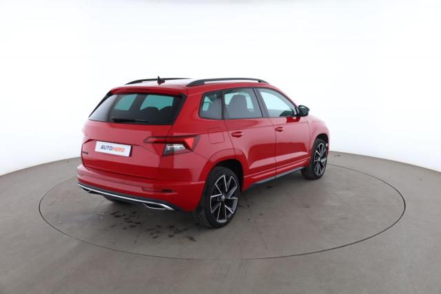 Skoda Karoq image 7