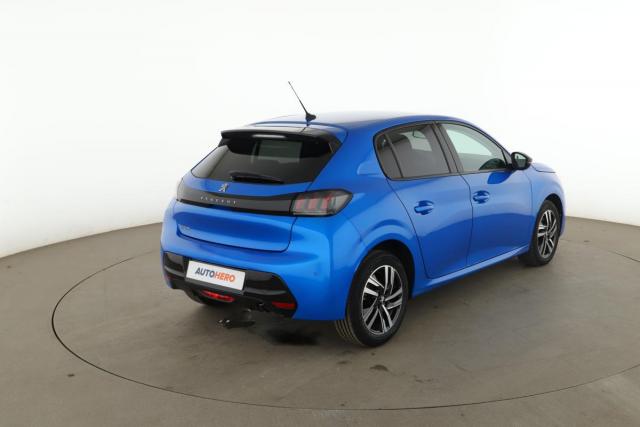 Peugeot 208 image 3