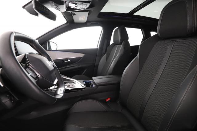 Peugeot 3008 image 3