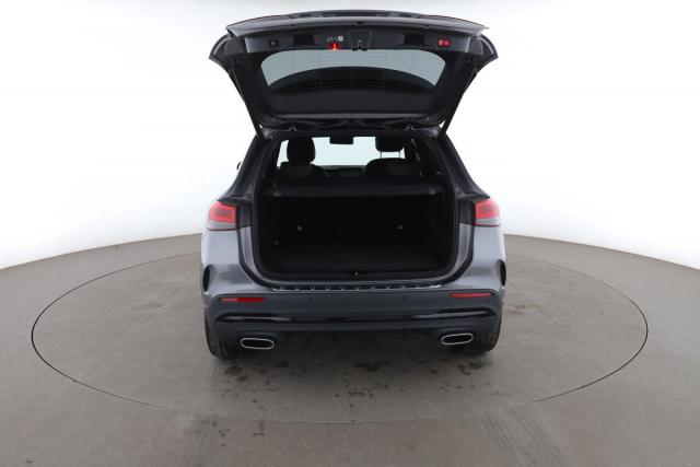 Mercedes Benz Gla image 7
