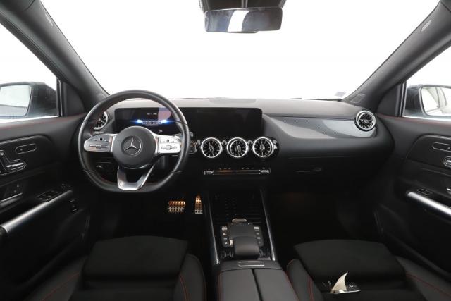 Mercedes Benz Gla image 5