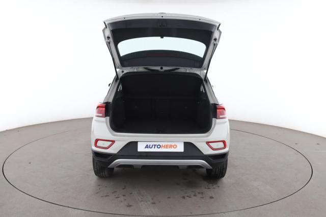 Volkswagen T-Roc image 3