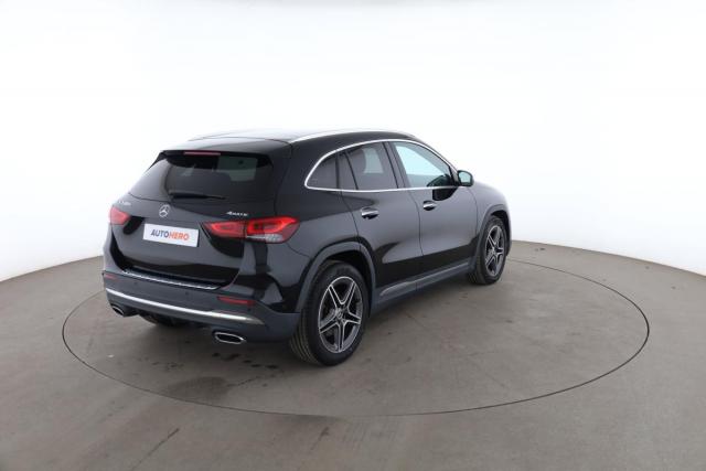 Mercedes Benz Gla image 2