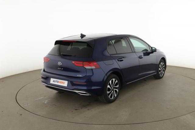 Volkswagen Golf image 2
