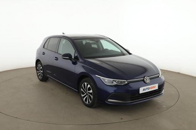 Volkswagen Golf image 8