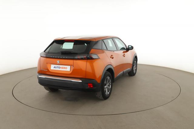 Peugeot 2008 image 2