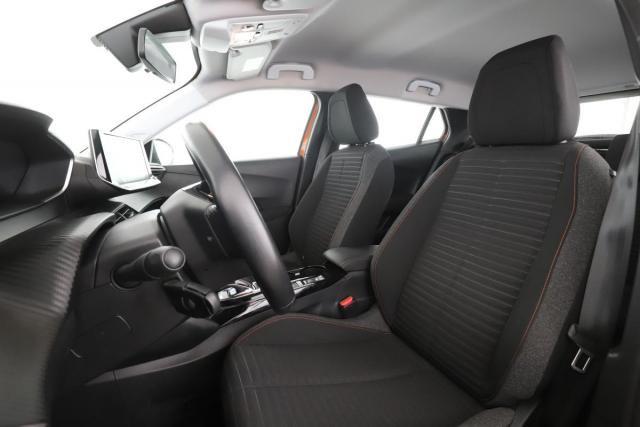Peugeot 2008 image 5