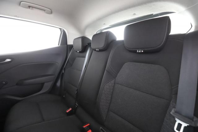 Renault Clio image 6