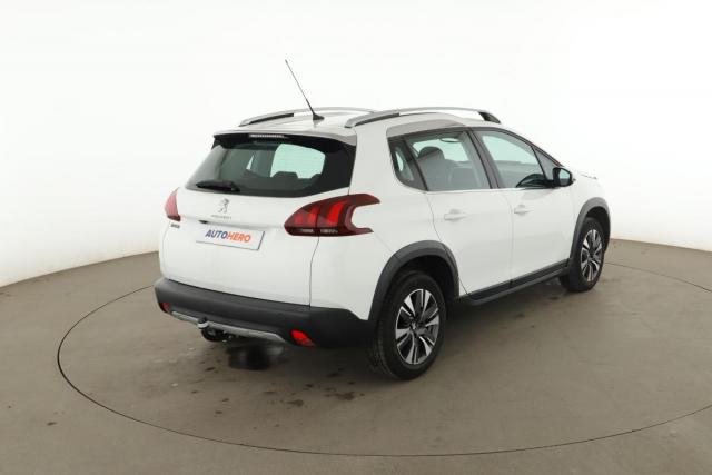 Peugeot 2008 image 6