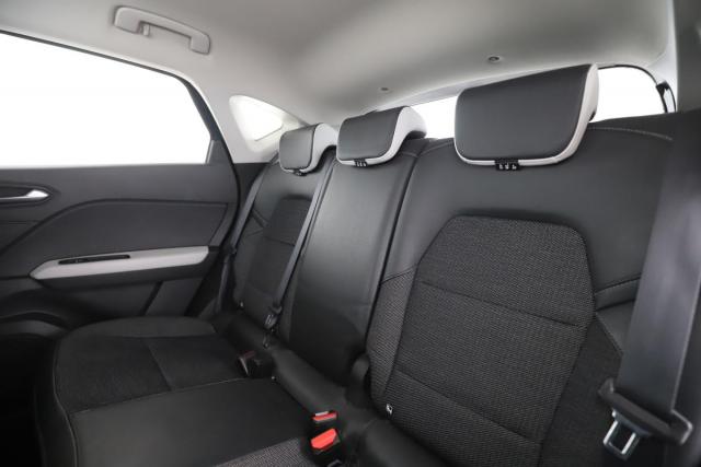 Renault Captur image 6