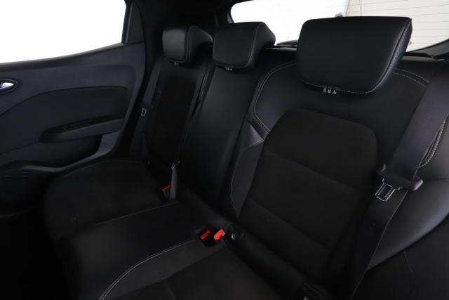 Renault Clio image 6