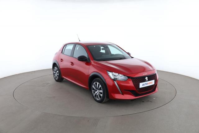 Peugeot 208 image 8