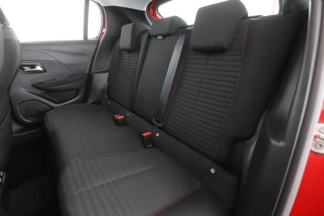 Peugeot 208 image 2