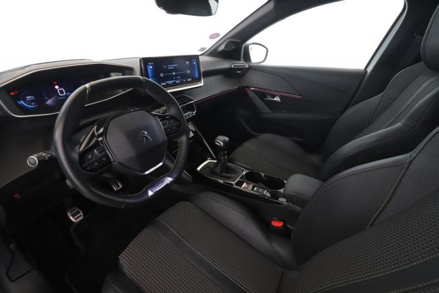 Peugeot 208 image 3
