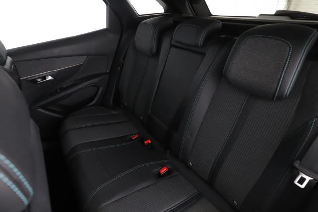 Peugeot 3008 image 6