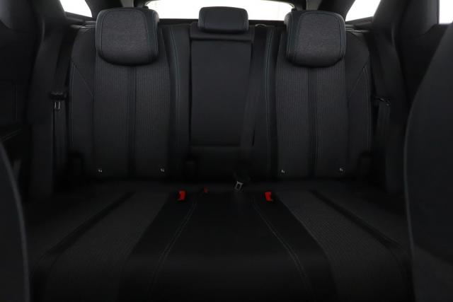 Peugeot 3008 image 2