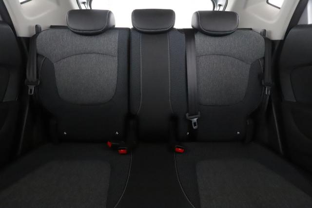 Renault Captur image 8