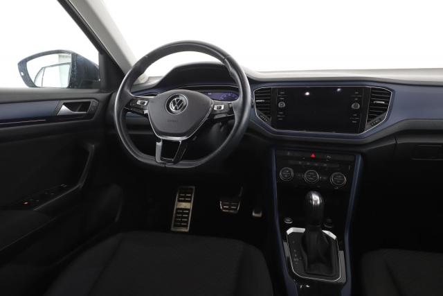 Volkswagen T-Roc image 2
