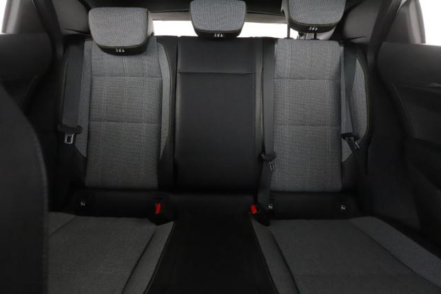 Renault Mégane E-Tech image 9