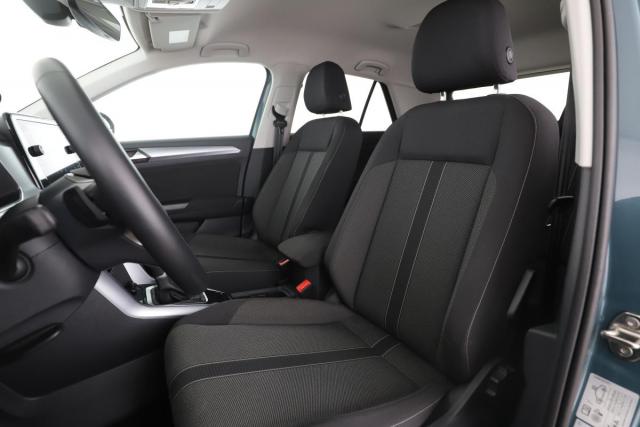 Volkswagen T-Roc image 6