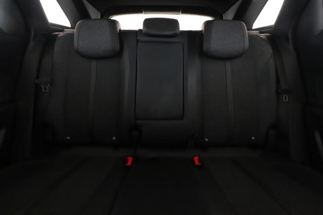 Peugeot 3008 image 9