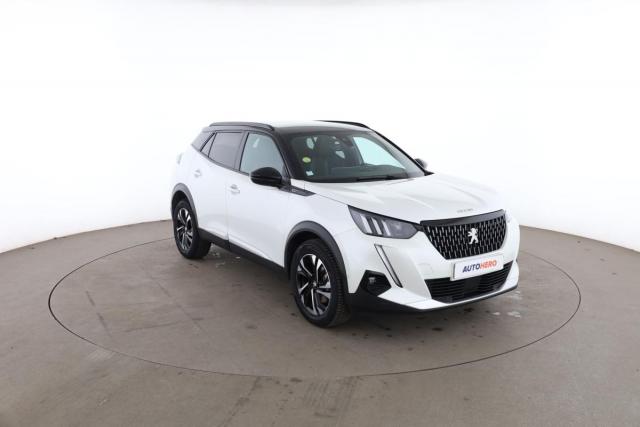 Peugeot 2008 image 8