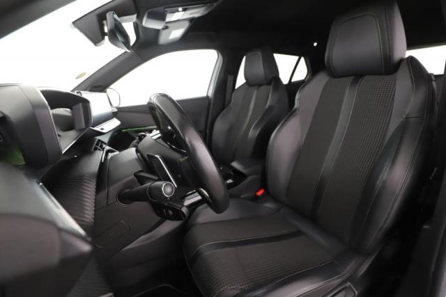 Peugeot 2008 image 5