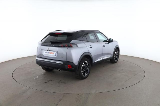 Peugeot 2008 image 9