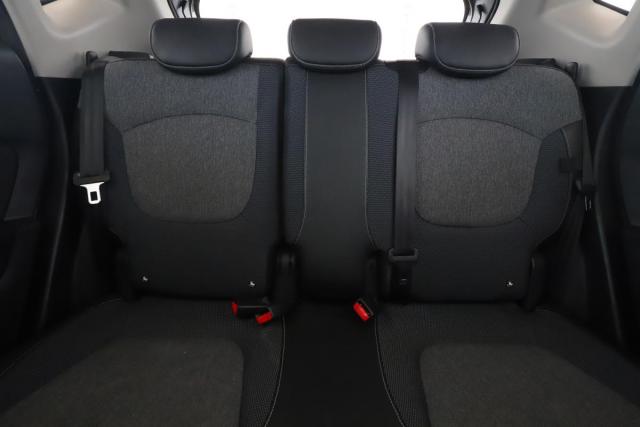 Renault Captur image 8
