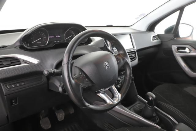 Peugeot 2008 image 4
