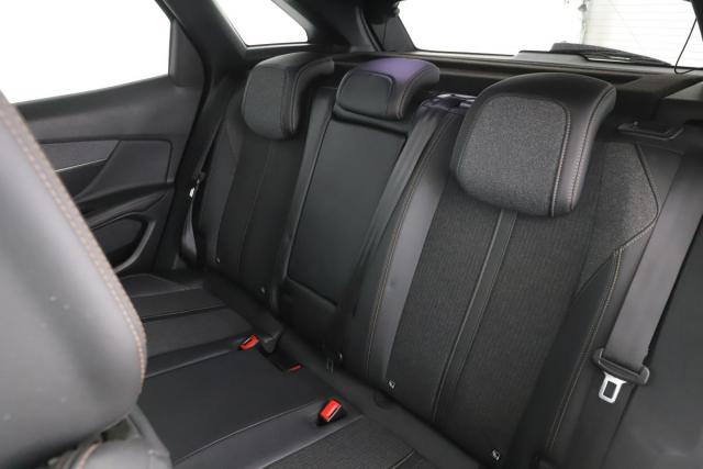 Peugeot 3008 image 7