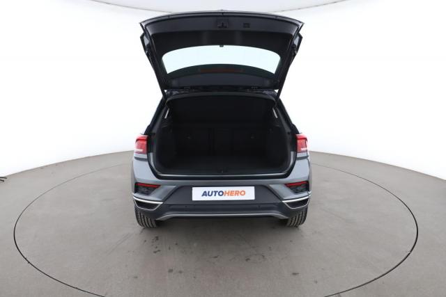 Volkswagen T-Roc image 3