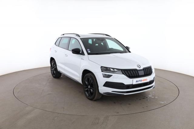 Skoda Karoq image 9