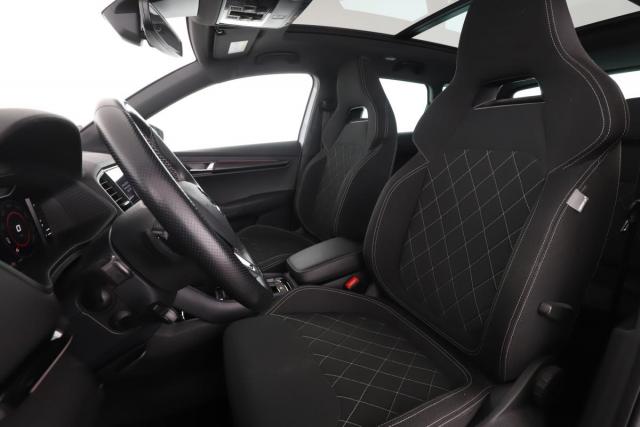Skoda Karoq image 5