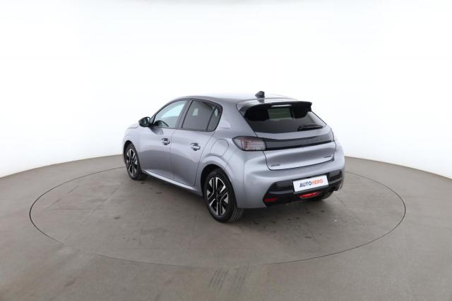Peugeot 208 image 1