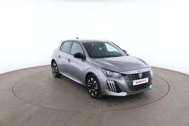 Peugeot 208 image 9