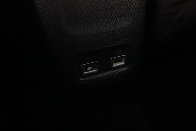 Peugeot 208 image 4