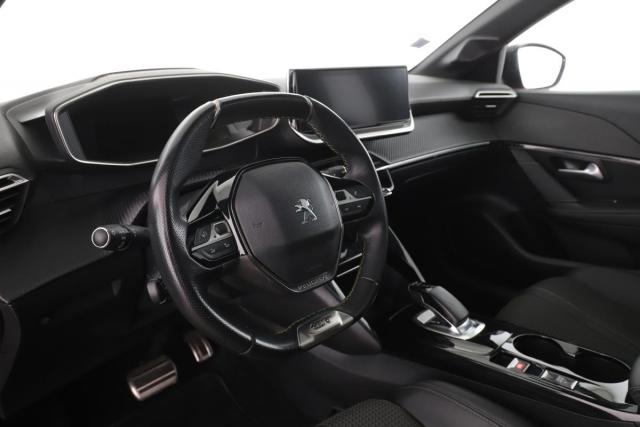 Peugeot 208 image 2