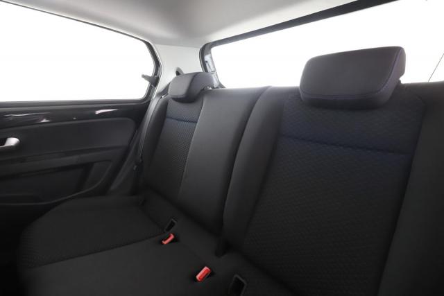 Volkswagen Up! image 2
