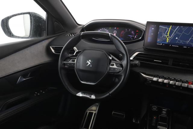 Peugeot 5008 image 3