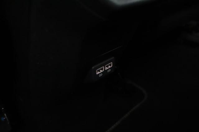 Peugeot 5008 image 4