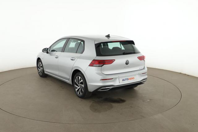 Volkswagen Golf image 5