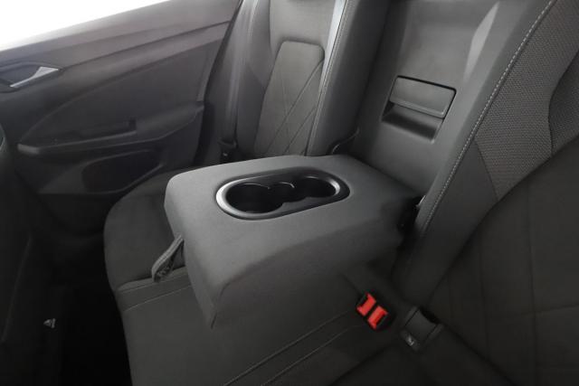 Volkswagen Golf image 4