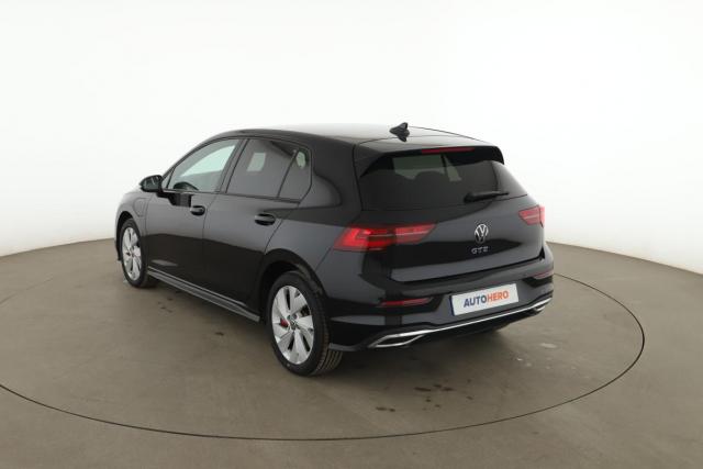 Volkswagen Golf image 6