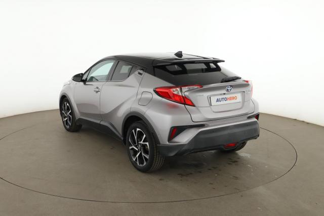 Toyota C-Hr image 7