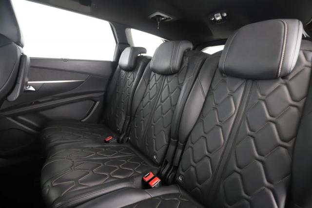 Peugeot 5008 image 7