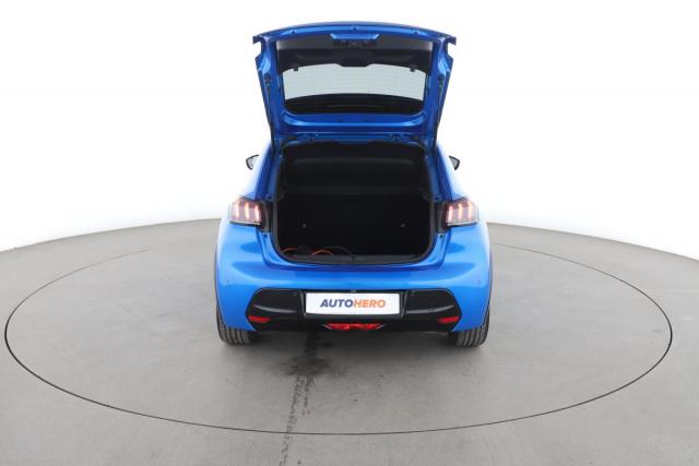 Peugeot 208 image 6