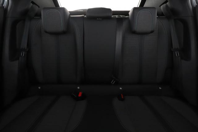 Peugeot 2008 image 7