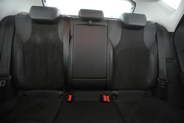 Seat Leon image 1