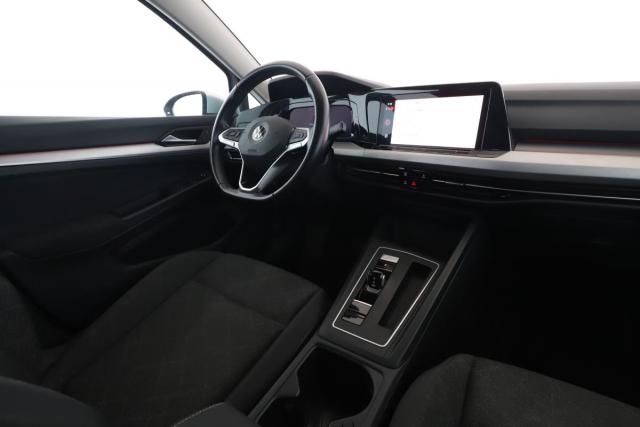 Volkswagen Golf image 9